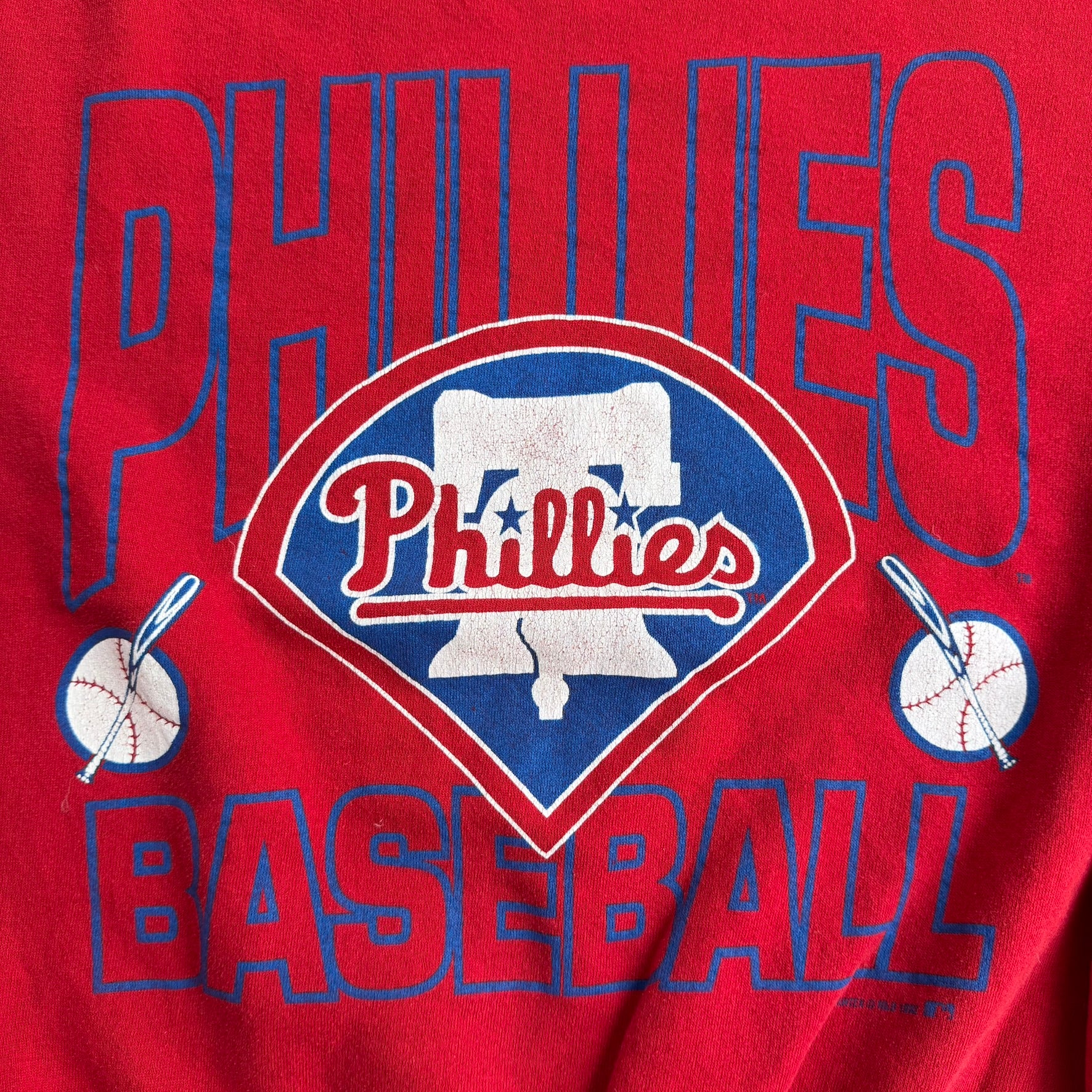 J- Vintage '92 Philadelphia Phillies MLB Logo Graphic Made In USA Crewneck - L