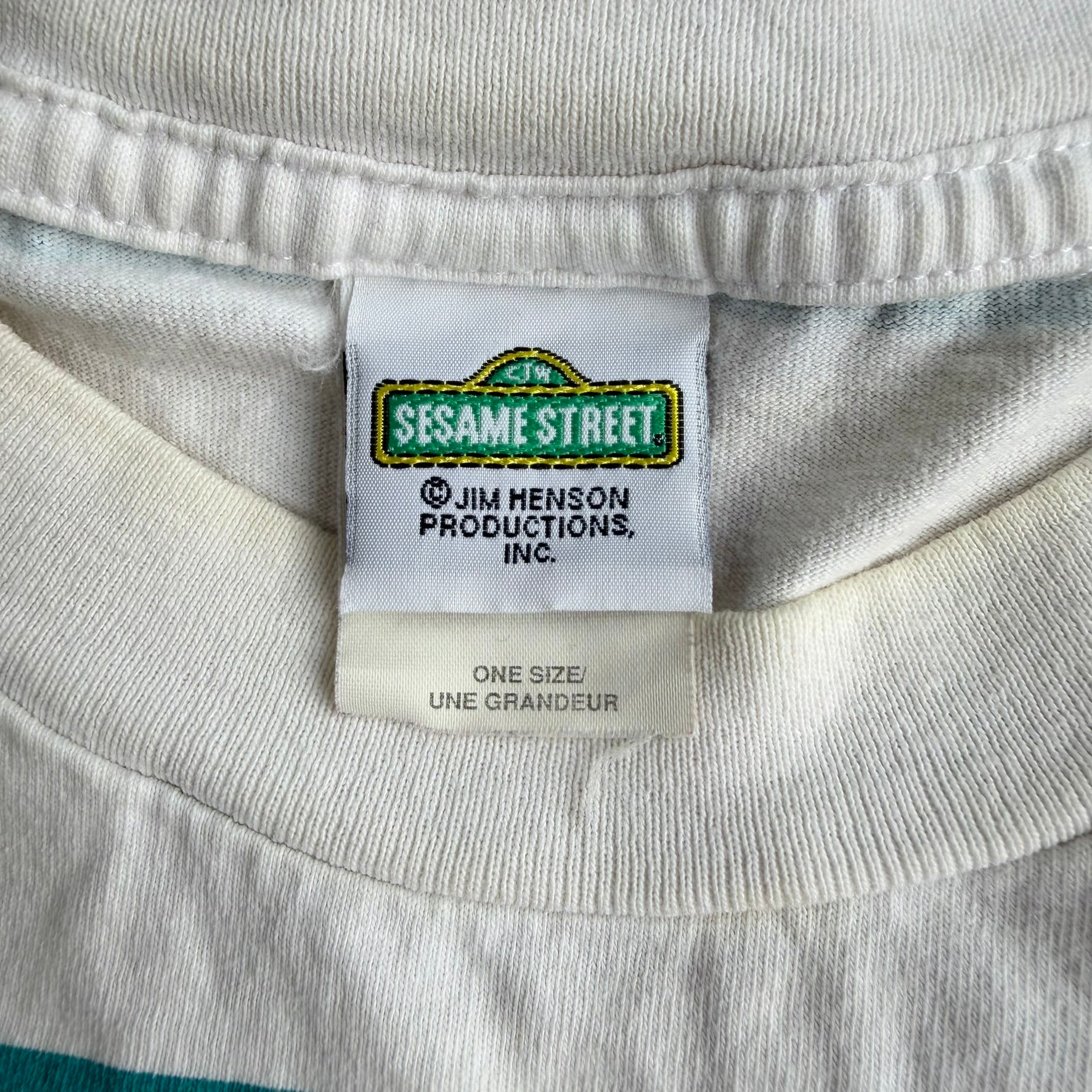 Vintage 90s Sesame Street Elmo Graphic Made In Canada Tee - OSFA (fits XL)