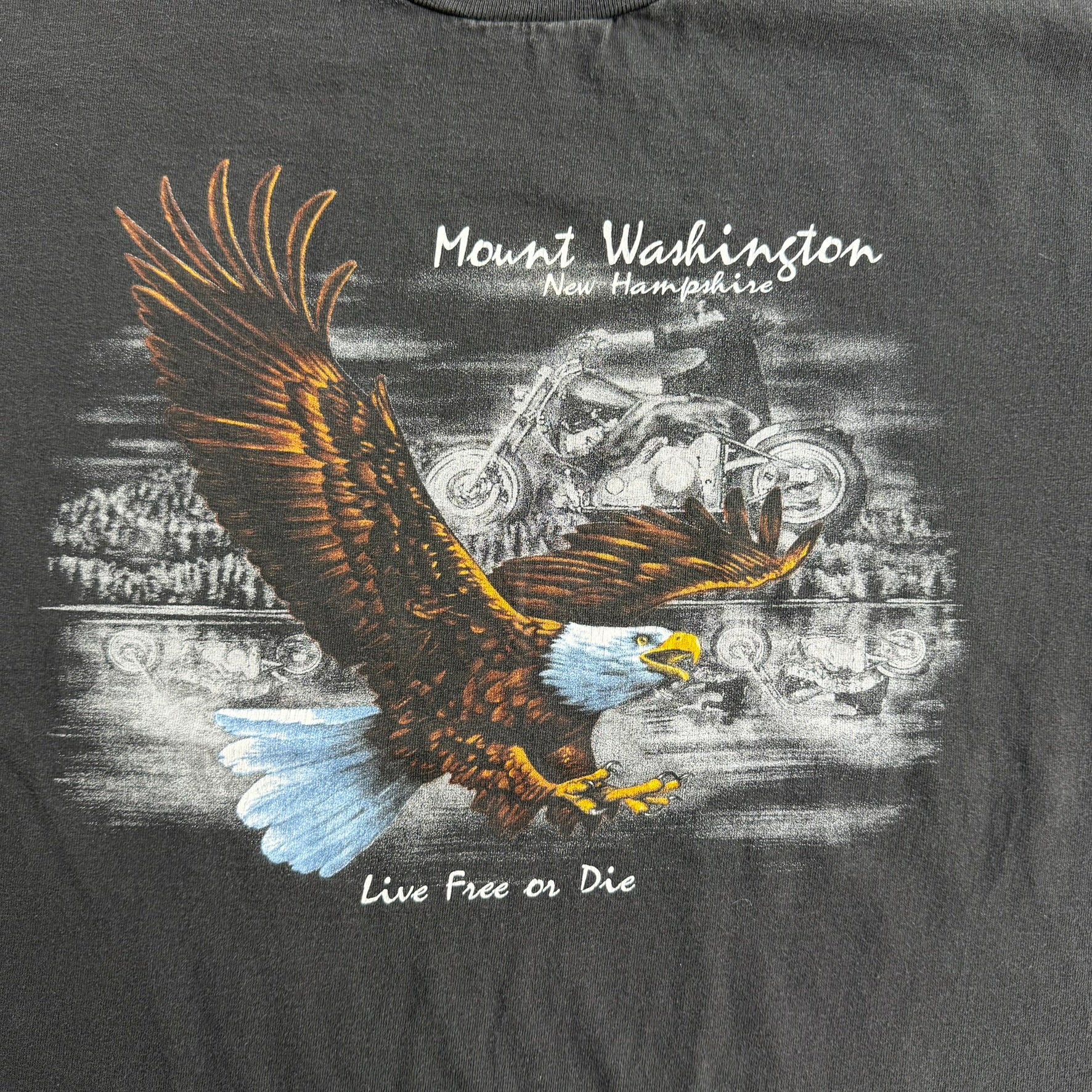 J- Vintage 90s Mount Washington Eagle & Motorcycle Live Free Or Die Graphic Single Stitch Tee - L