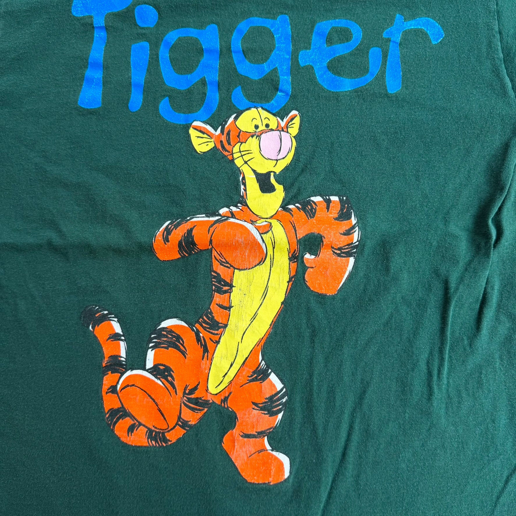 J- Vintage 90s Disney Tigger Graphic & Text Made In USA Tee - L