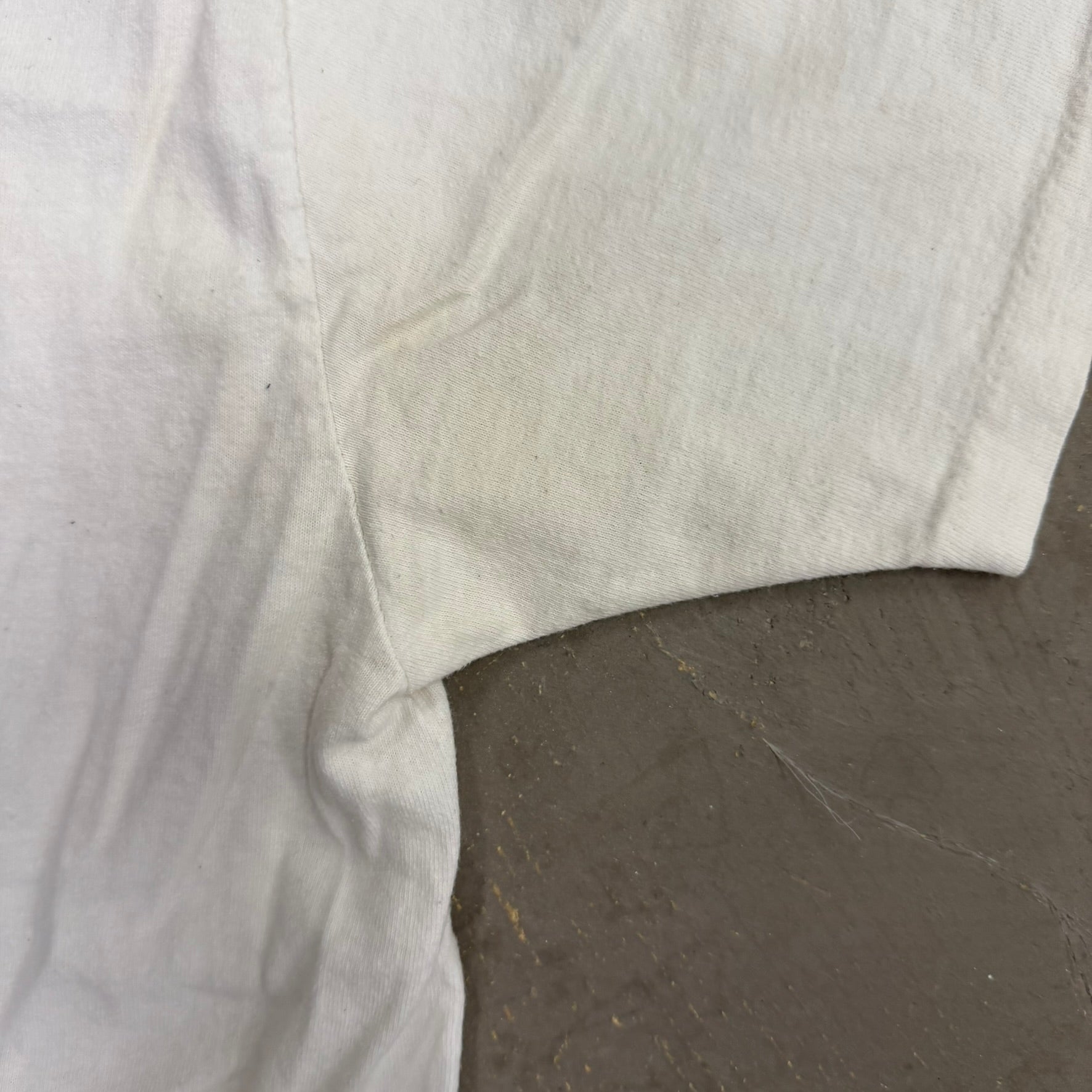 J- Vintage Big Johnson Water Skis Graphic Single Stitch Tee - L