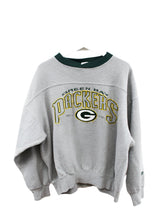 Load image into Gallery viewer, Z - Vintage Packers NFL Lee Embroidered Logo &amp; Script Crewneck
