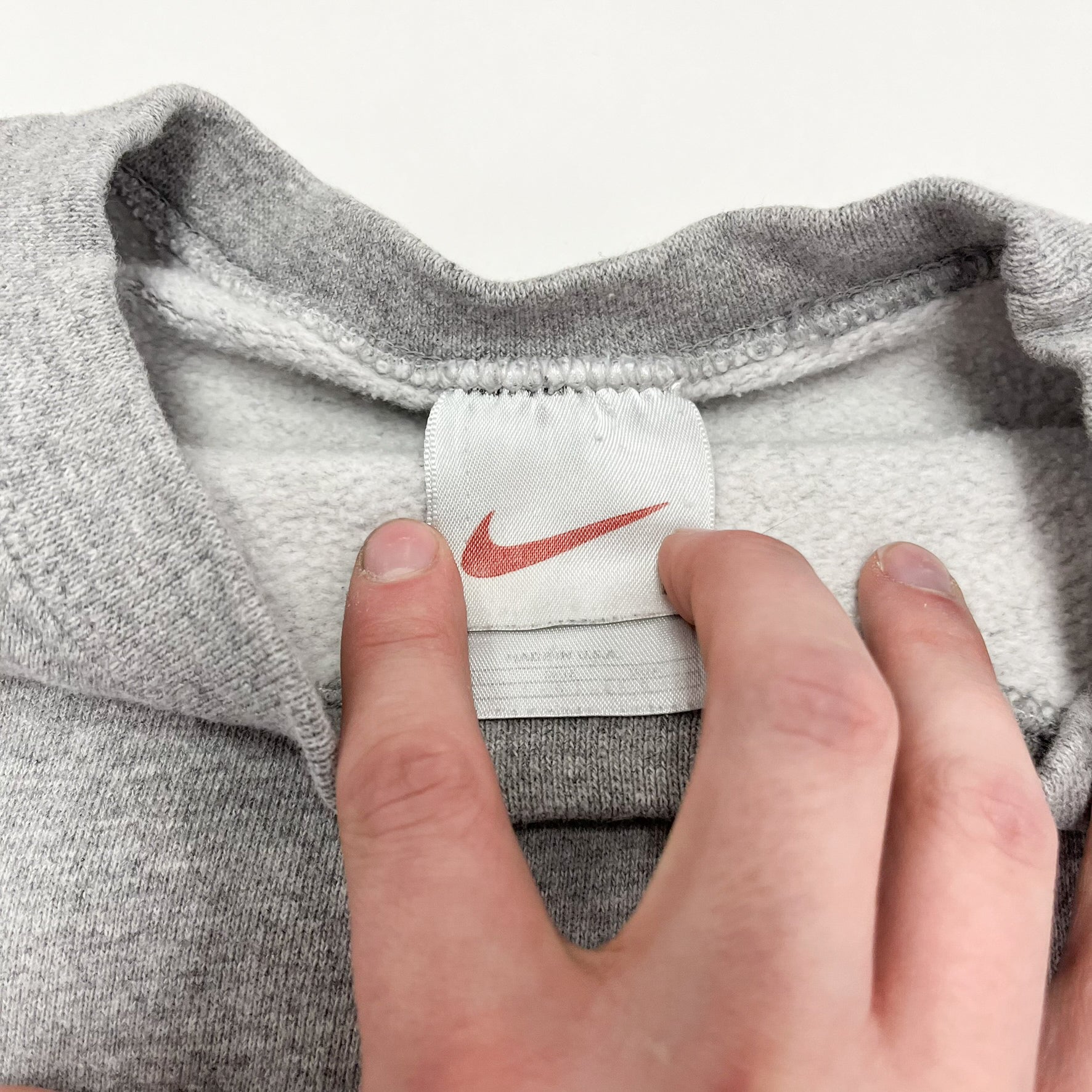 F- Vintage Nike Embroidered Swoosh Chest Crewneck Grey