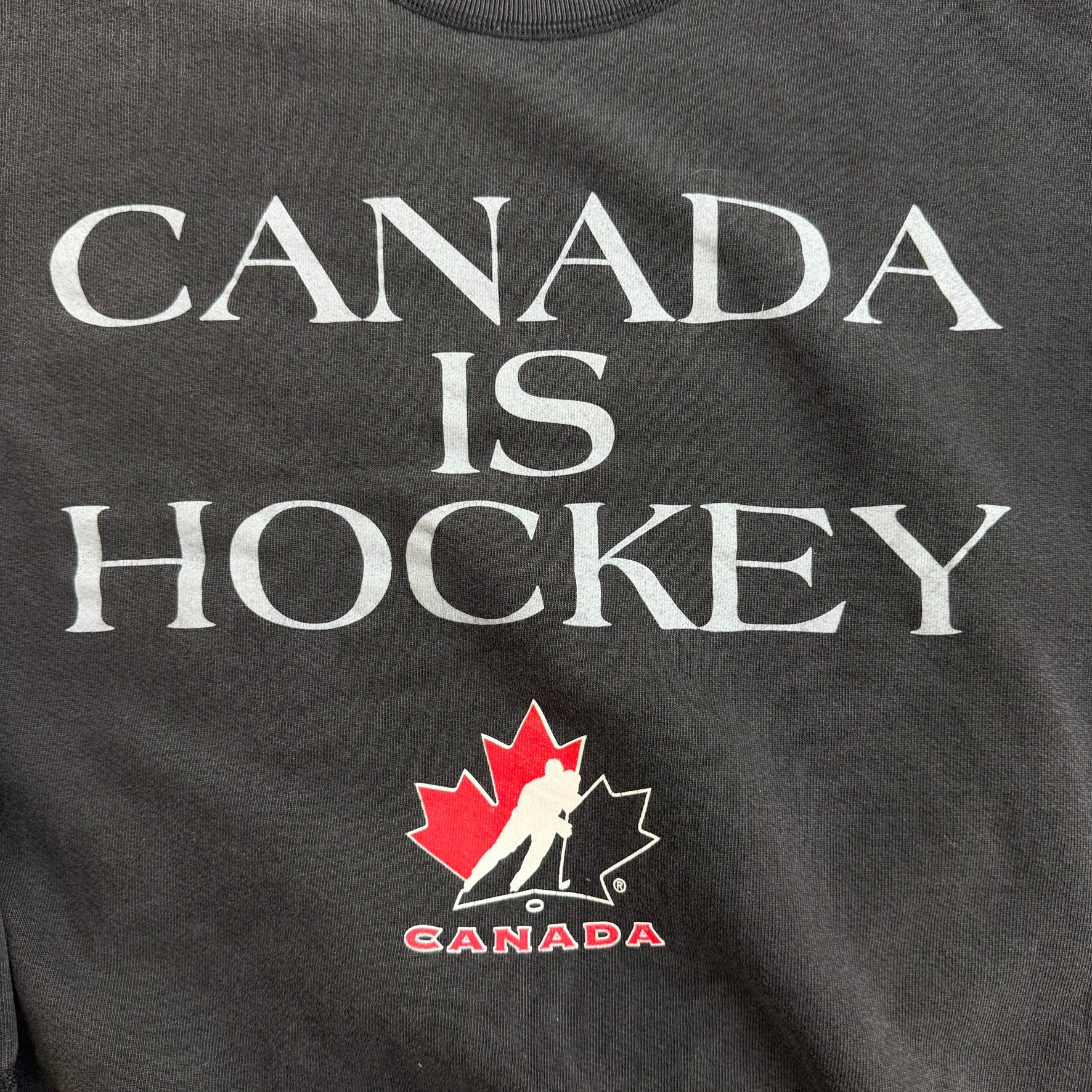 J- Vintage 90s Starter Hockey Canada Text Graphic Crewneck - M