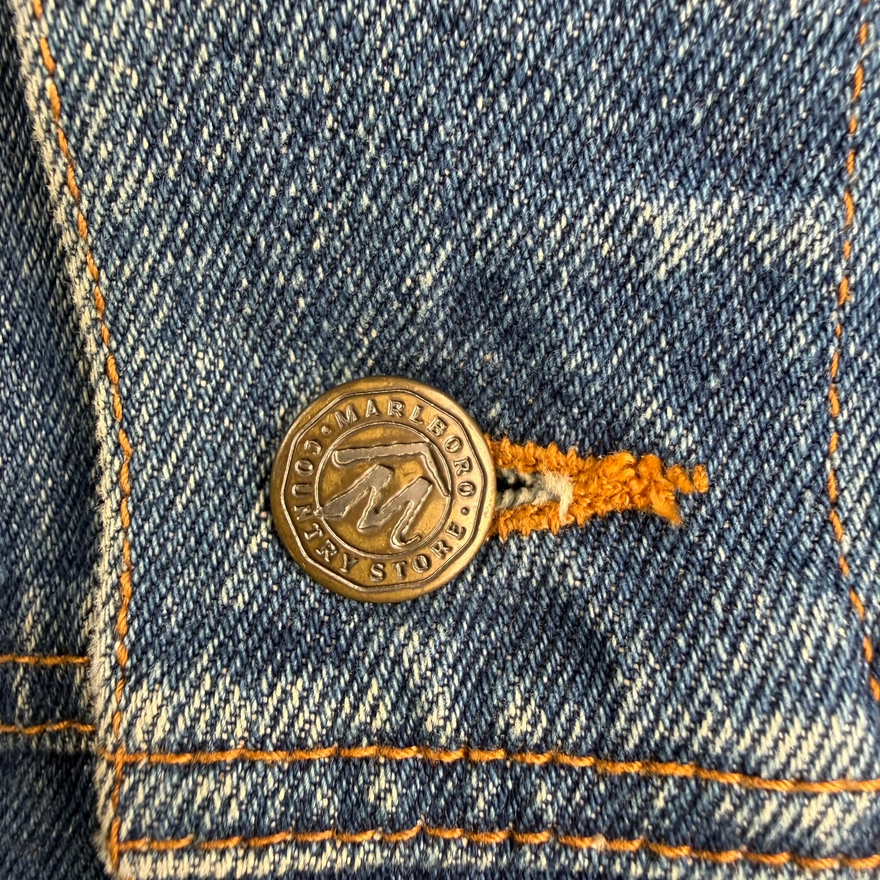 Vintage 90s Marlboro Country Store Flannel Lined Trucker Denim Jacket - M