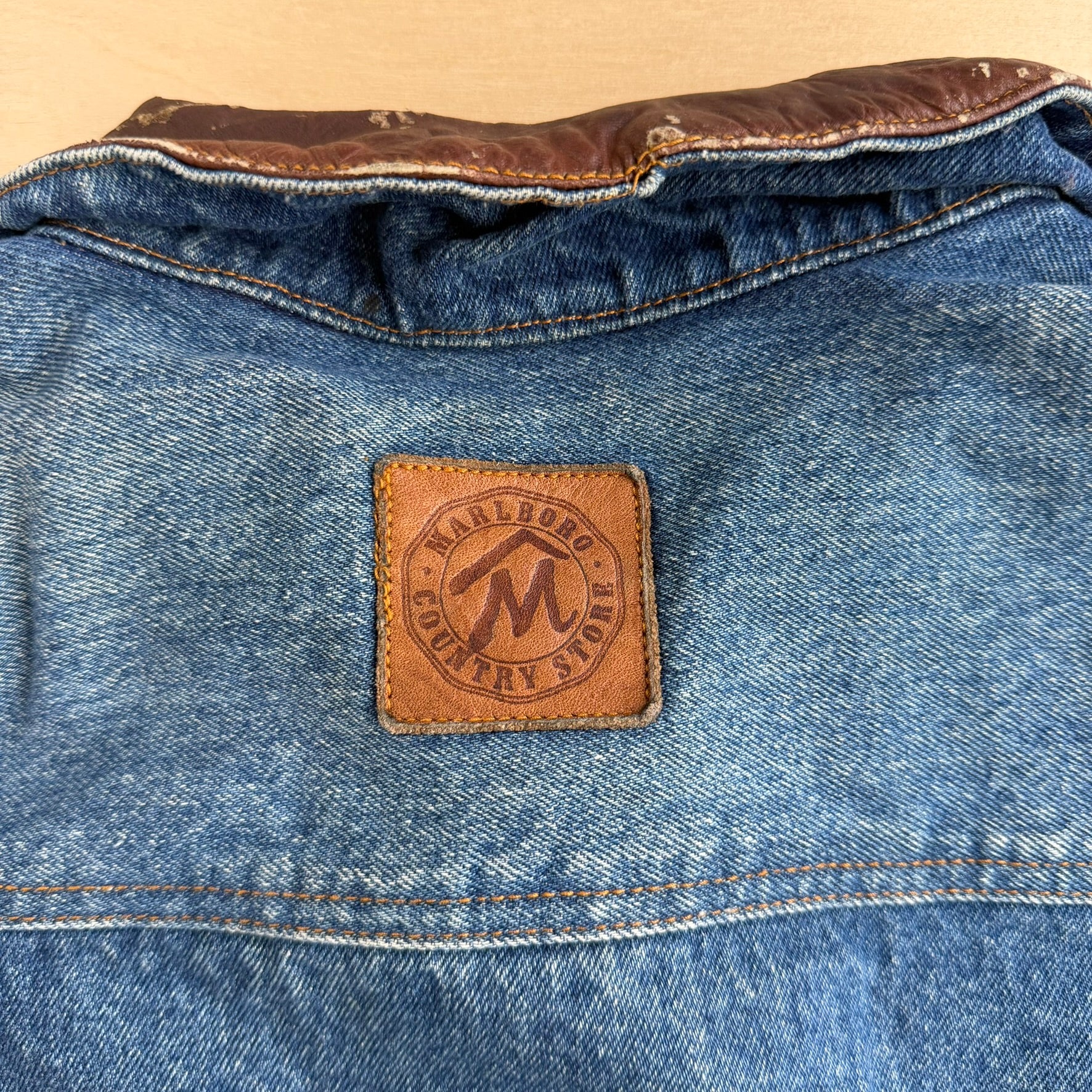 Vintage 90s Marlboro Country Store Flannel Lined Trucker Denim Jacket - M