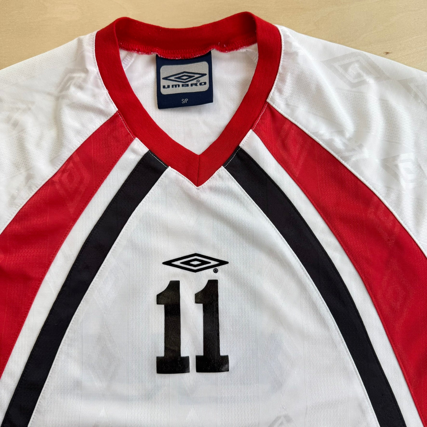 J- Vintage Umbro Scarlet Fever Made In Canada Soccer Jersey - S