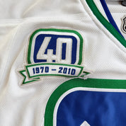 J- Vintage '10 Vancouver Canucks NHL Reebok 40th Season Patch Hockey Jersey - XL