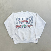 Load image into Gallery viewer, F- Vintage 1991 World Series Minnesota Twins Champions MLB Logo 7 Crewneck
