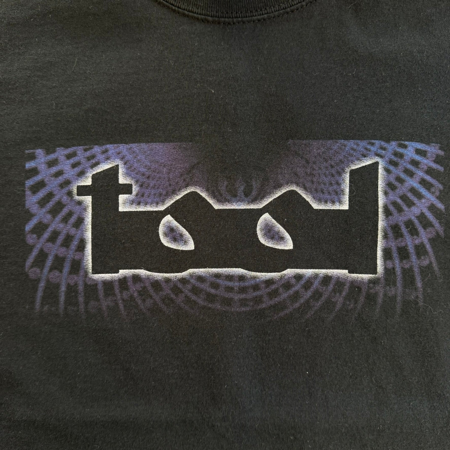 J- Vintage '01 Tool Lateralus Tour Anatomical Graphic Red Anvil Tag Tee - M