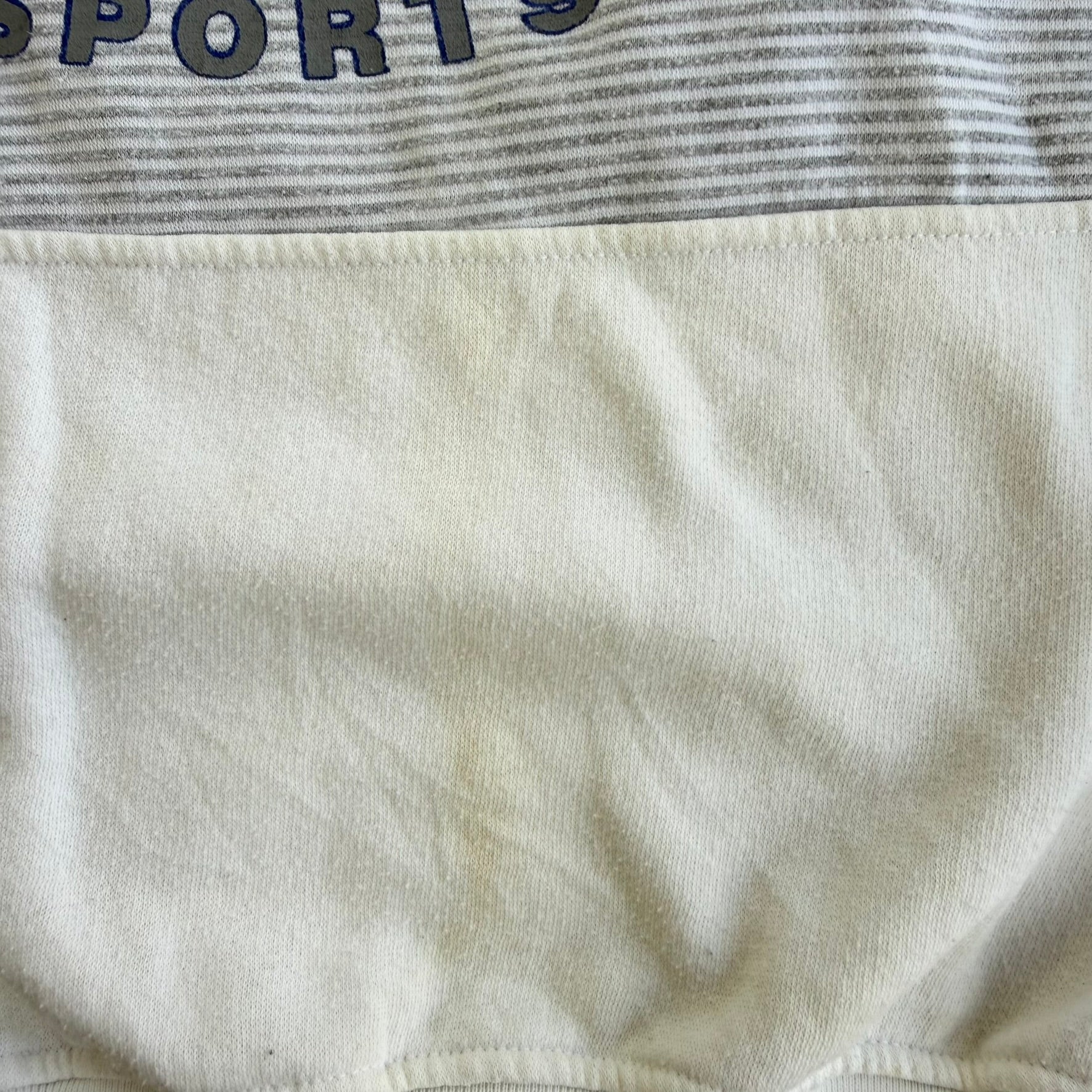 J- Vintage Wilson Sports Power Text Graphic Crewneck - L