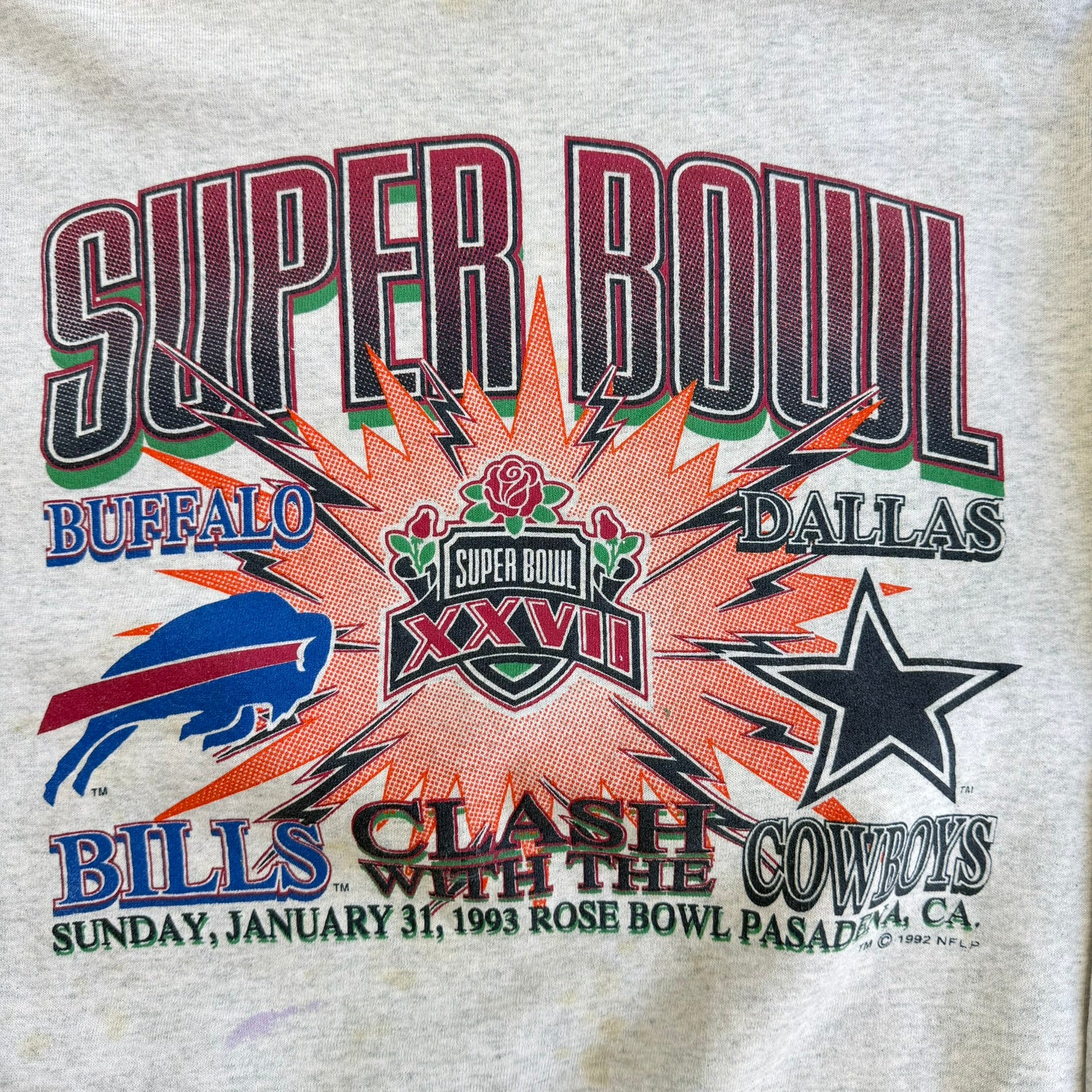 J- Vintage '93 NFL Super Bowl 27 Bills Clash With The Cowboys Graphic Made In USA Crewneck - L