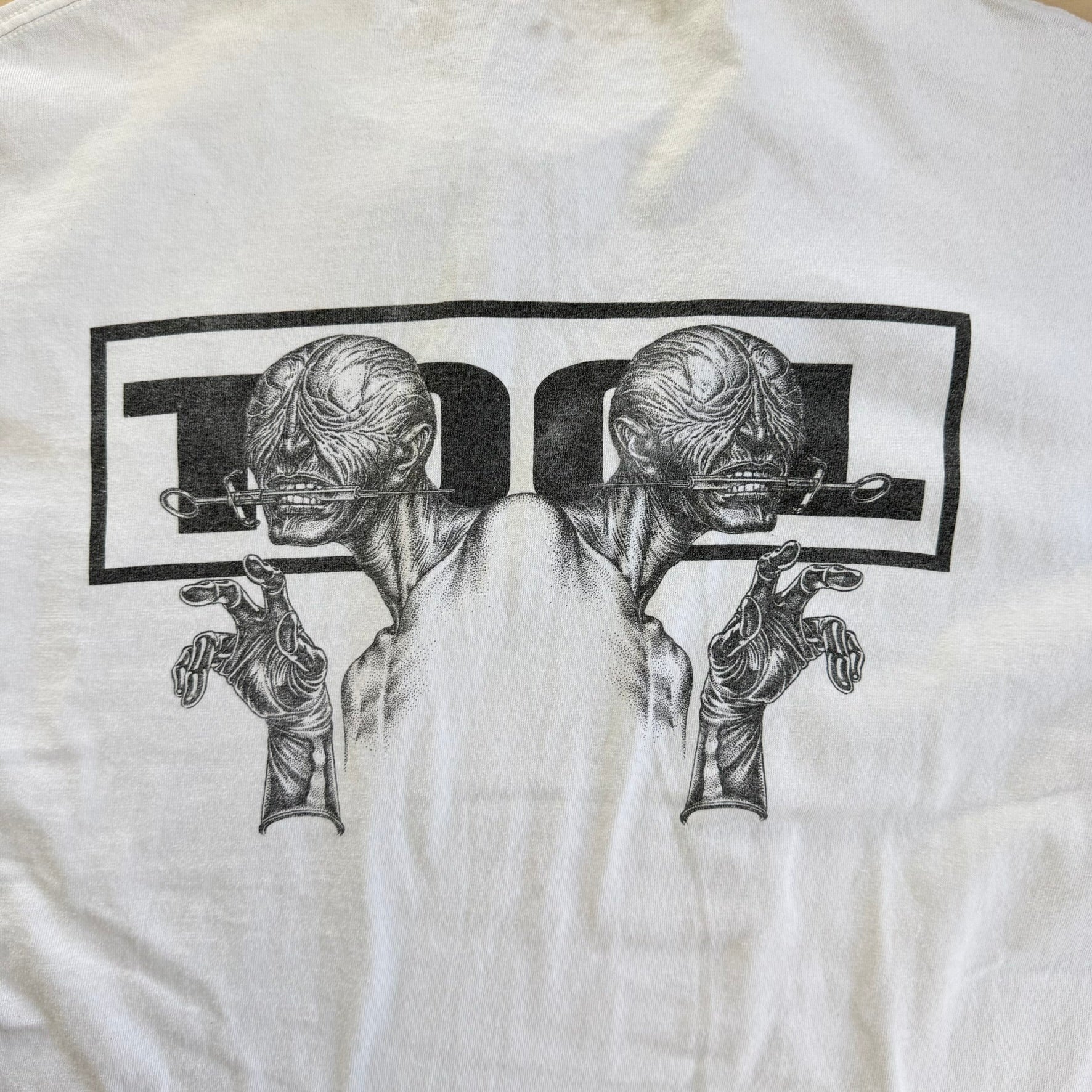 J- Vintage '94 Tool Medicine Twins Graphic Made In USA Single Stitch Giant Tag Tee - XL