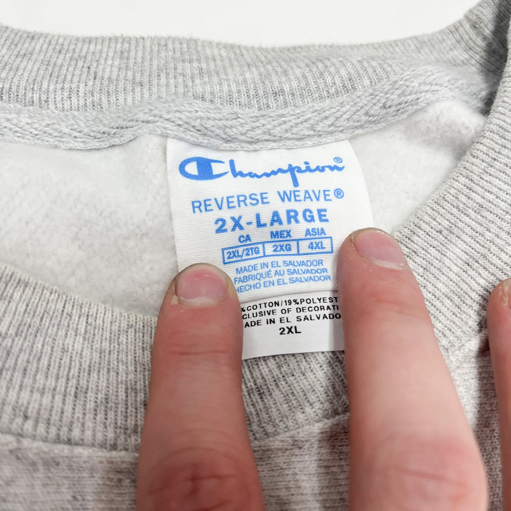 F- Vintage Champion Reverse Weave Rhode Island University Logo Crewneck
