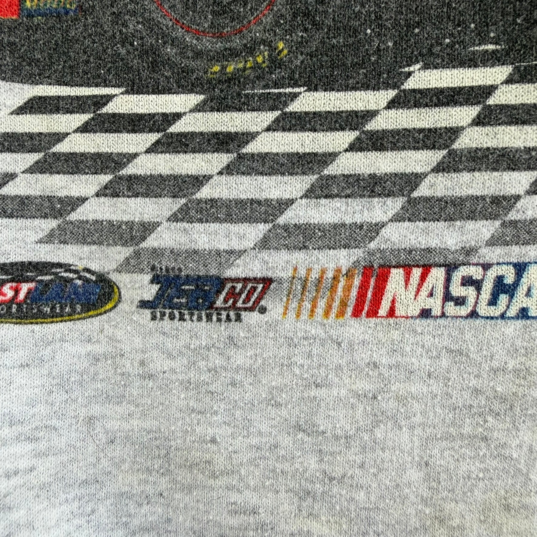 J- Vintage '99 Nascar Coors Light Racing John Wayne Cancer Institute Pick It Up Pilgrim Graphic Crewneck - XL