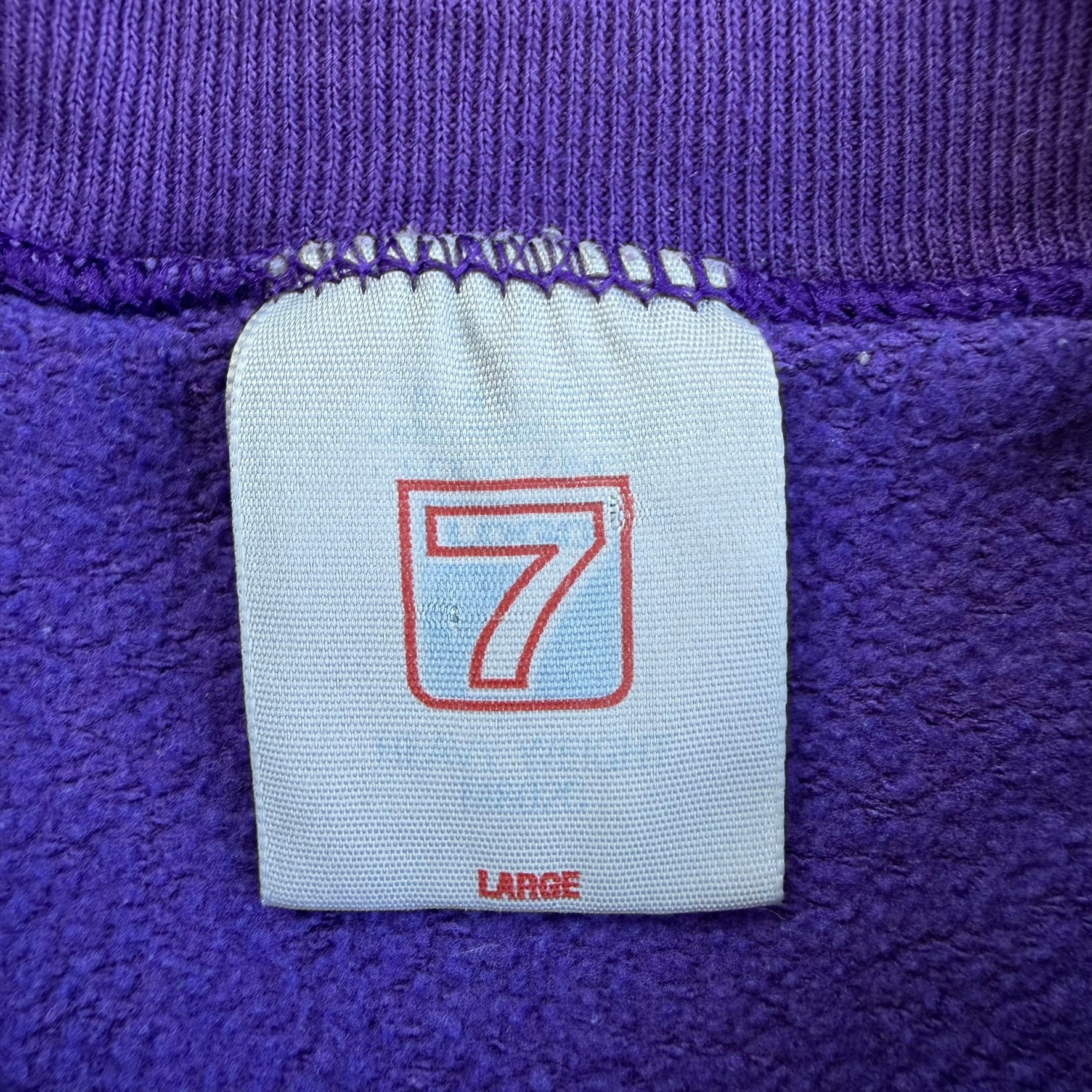 J- Vintage Minnesota Vikings NFL Logo 7 Graphic Text & Logo Made in USA Crewneck - L