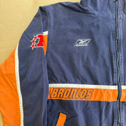 J- Vintage Denver Broncos NFL Reebok Embroidered Logo Zip Up Jacket - XL