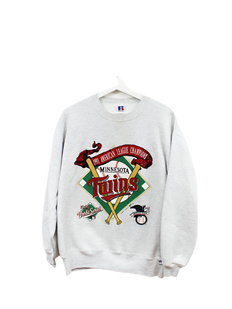 Z - Vintage 1991 Twins World Series Champs MLB Russell Athletic Crewneck