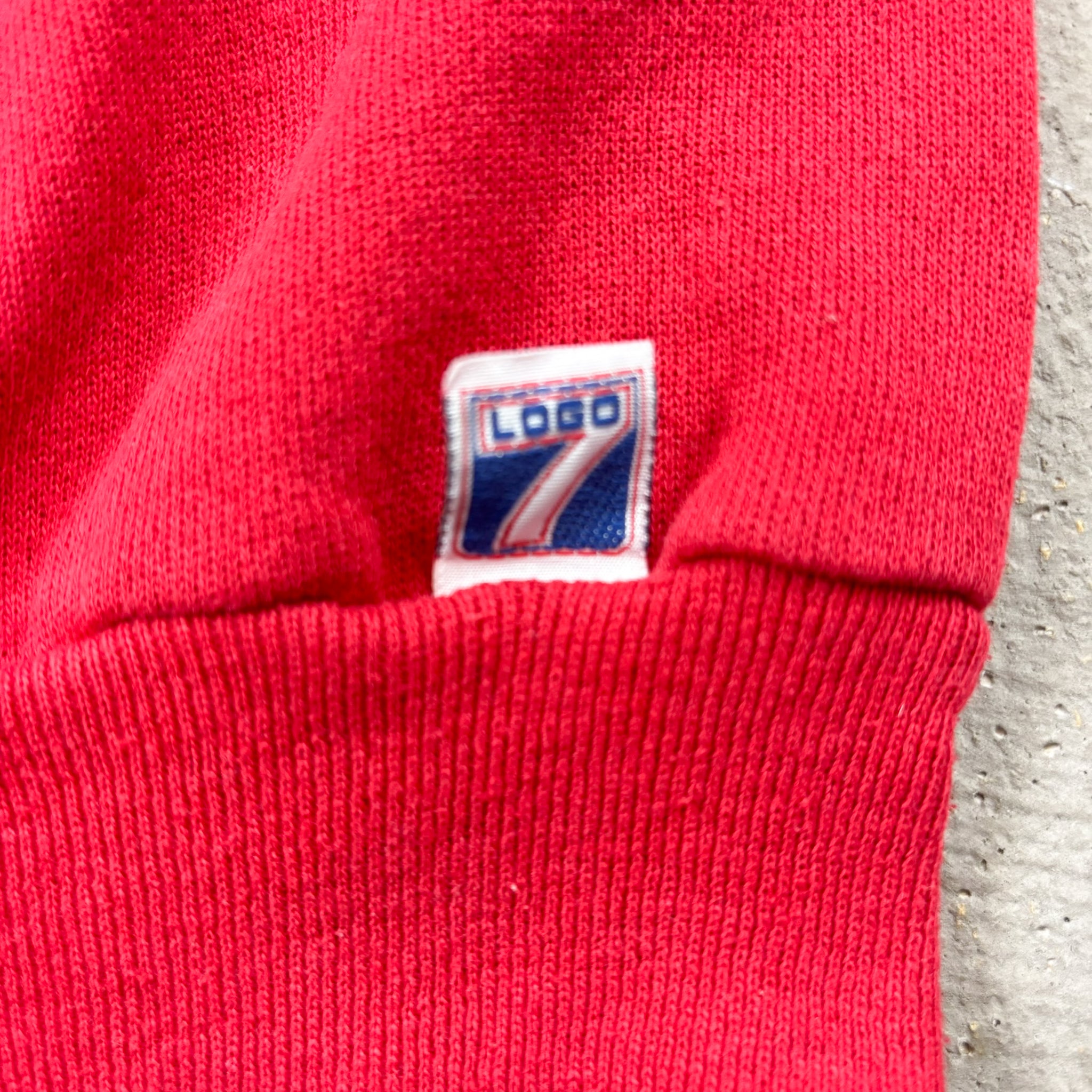 F- Vintage IndyCar Indianapolis 500 Logo 7 Graphic Crewneck