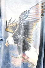 Load image into Gallery viewer, Vintage 2006 American Eagle On Branch Tee
