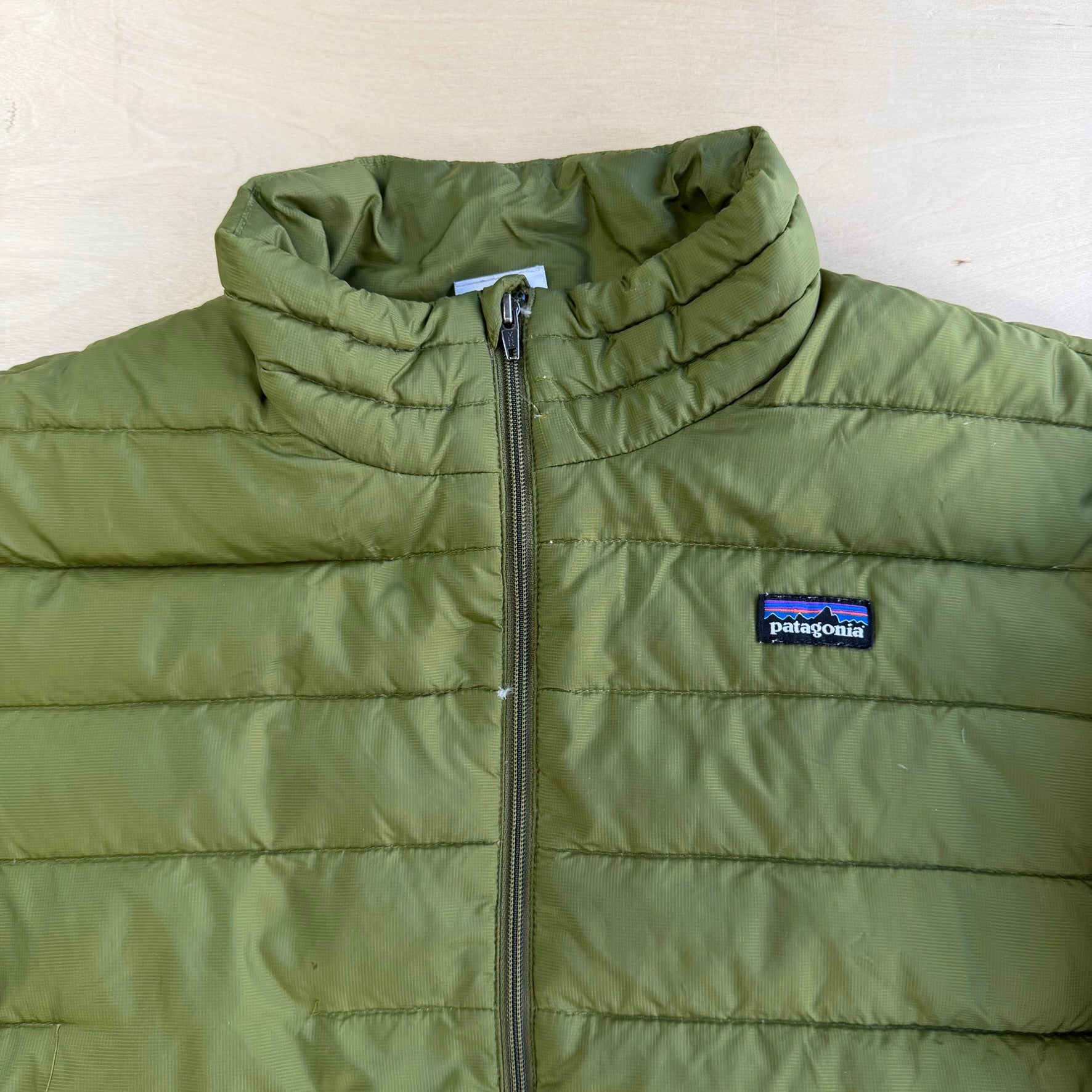 Patagonia Boys' Down Sweater Zip Up Jacket - Boys 2XL (fits Adult S)