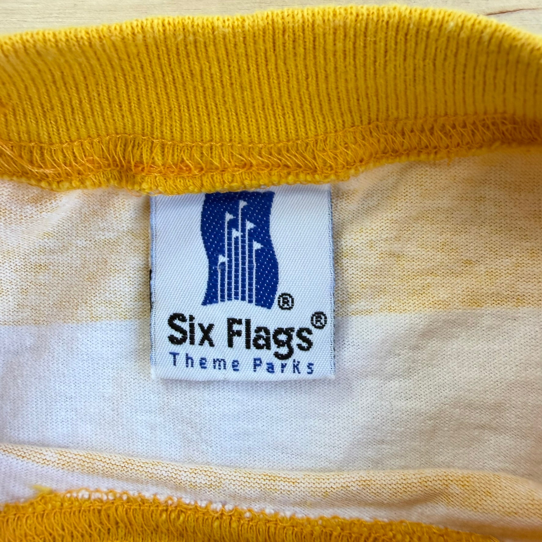 J- Vintage '95 Looney Tunes Six Flags Tweety Bird Graphic Made In USA Striped Tee - S/M