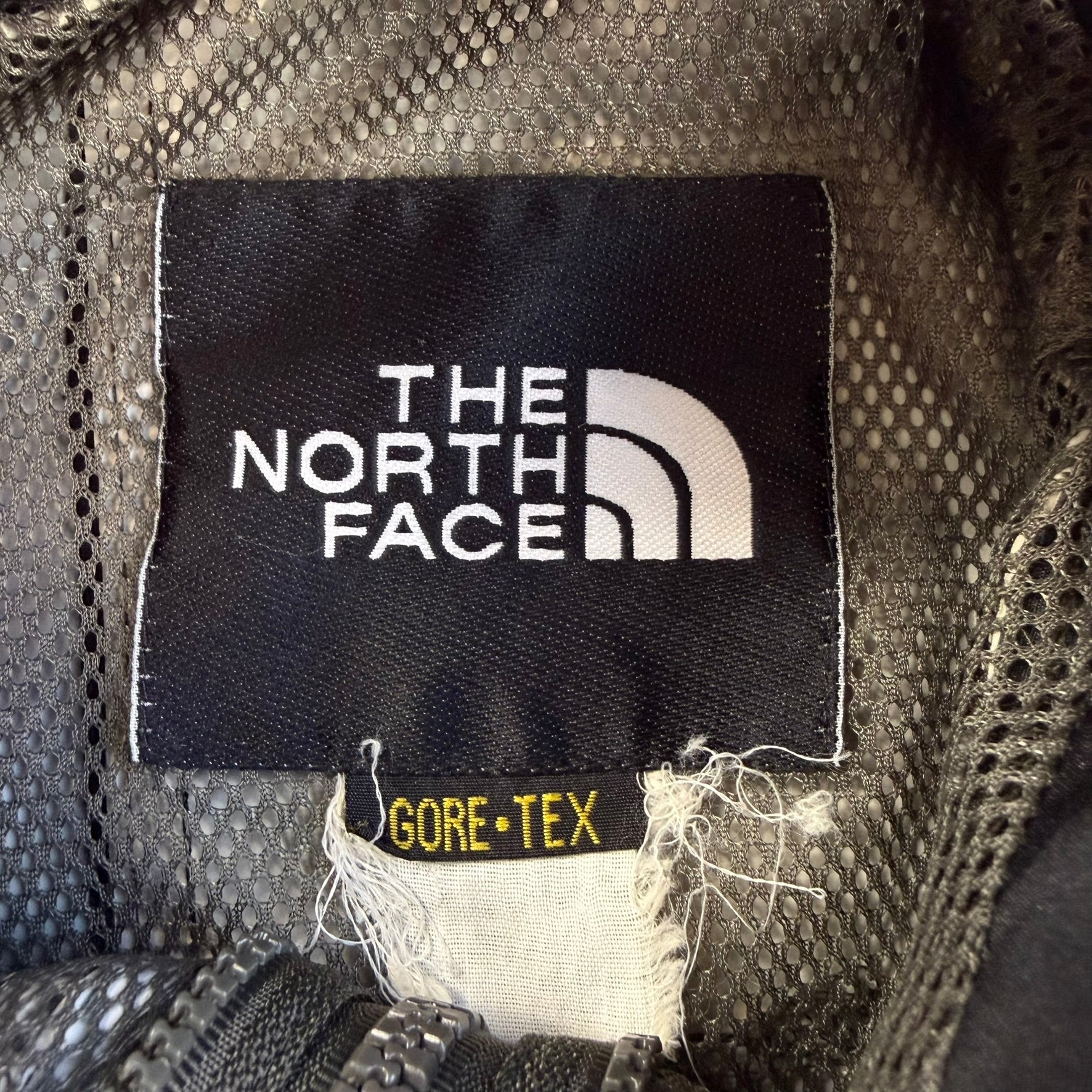 Vintage The North Face Grey Gore-Tex Waterproof Winter Jacket - XL