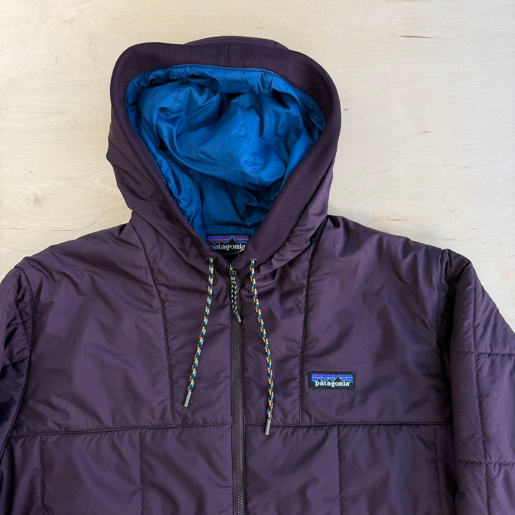 Vintage Patagonia Zip Up Hooded Winter Jacket - L