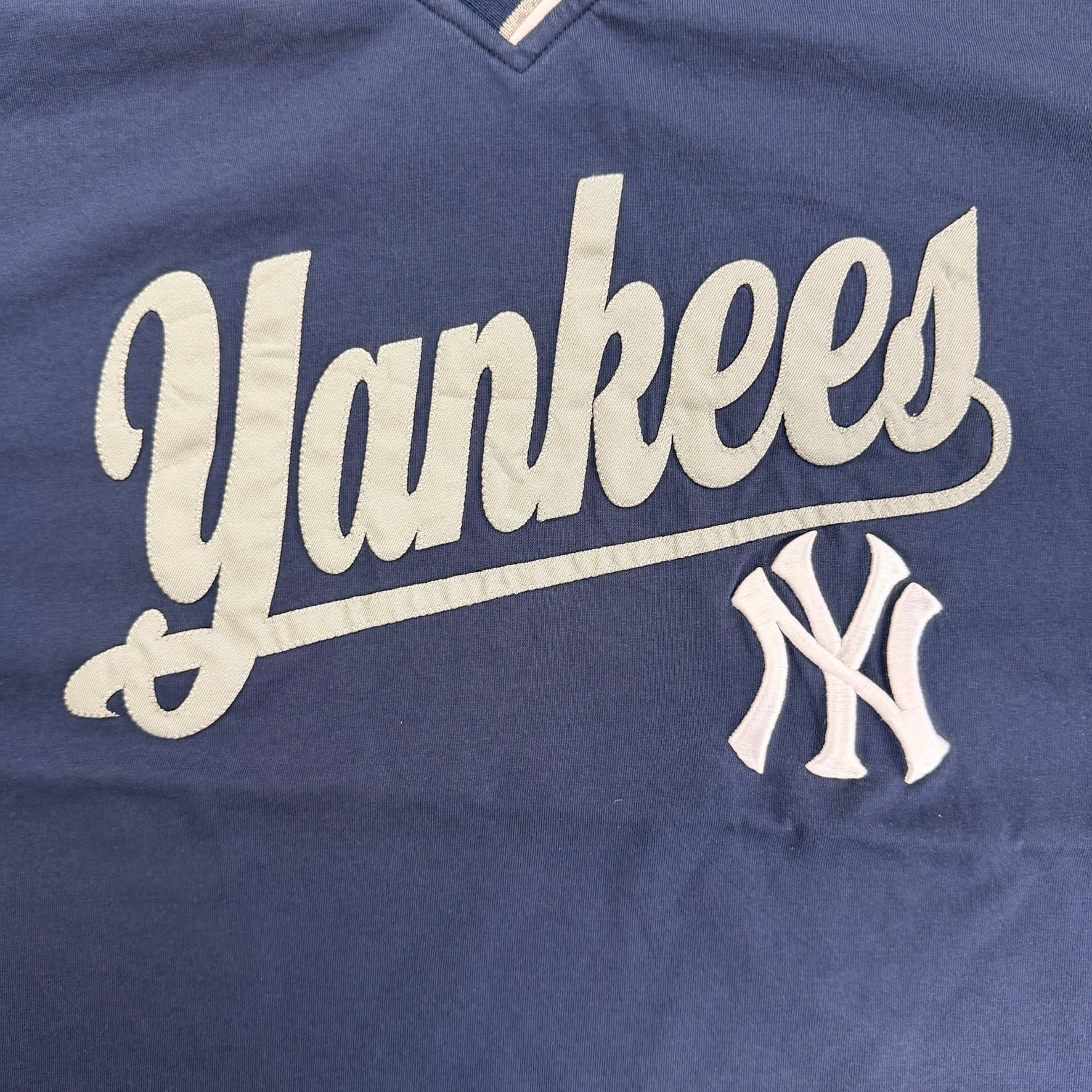 J- Vintage New York Yankees MLB Lee Embroidered Text Tee - XL