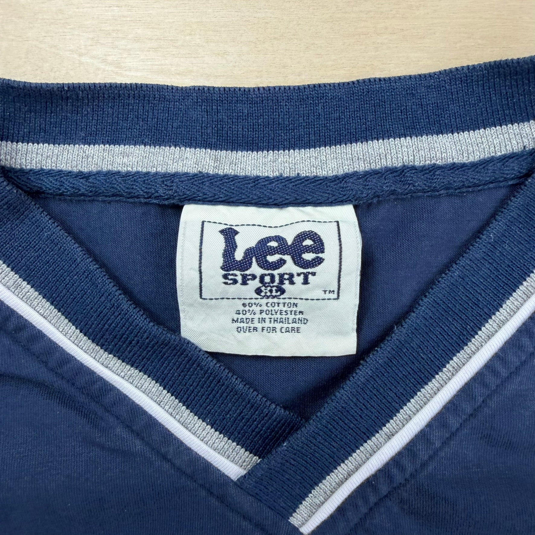 J- Vintage New York Yankees MLB Lee Embroidered Text Tee - XL