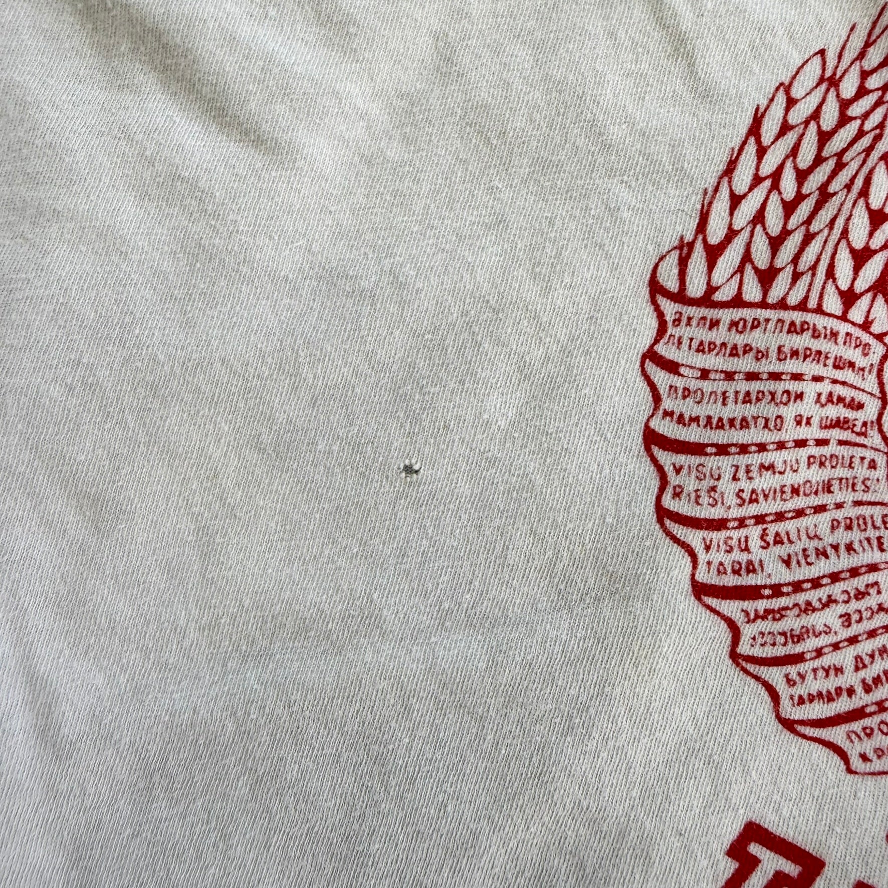 J- Vintage 90s Soviet Union KGB Graphic Single Stitch Tee - L