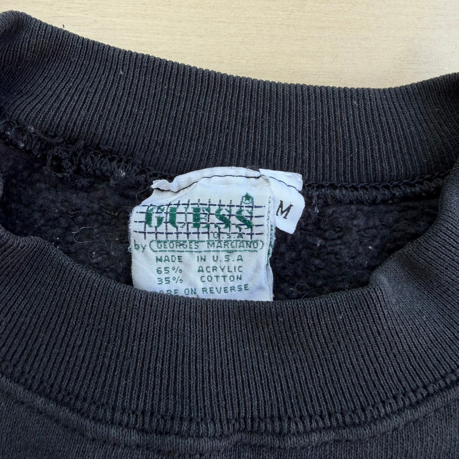 J- Vintage 90s Guess Jeans Embroidered Text & Logo Made In USA Crewneck - M