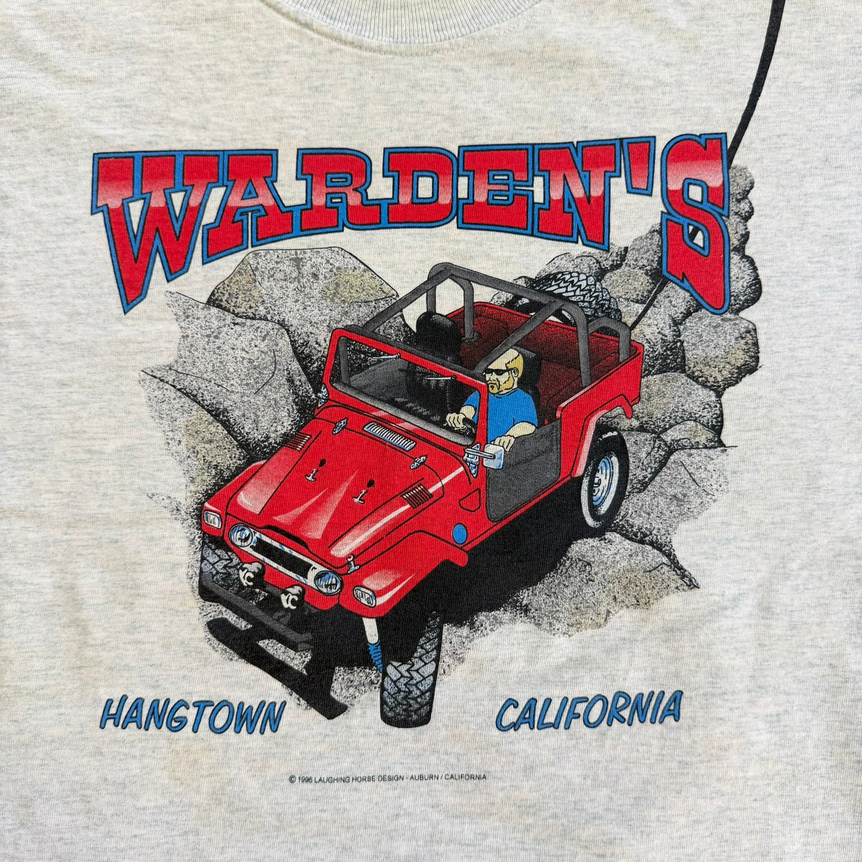 J- Vintage '97 Warden's Hangtown California Jeep Graphic Tee - XL