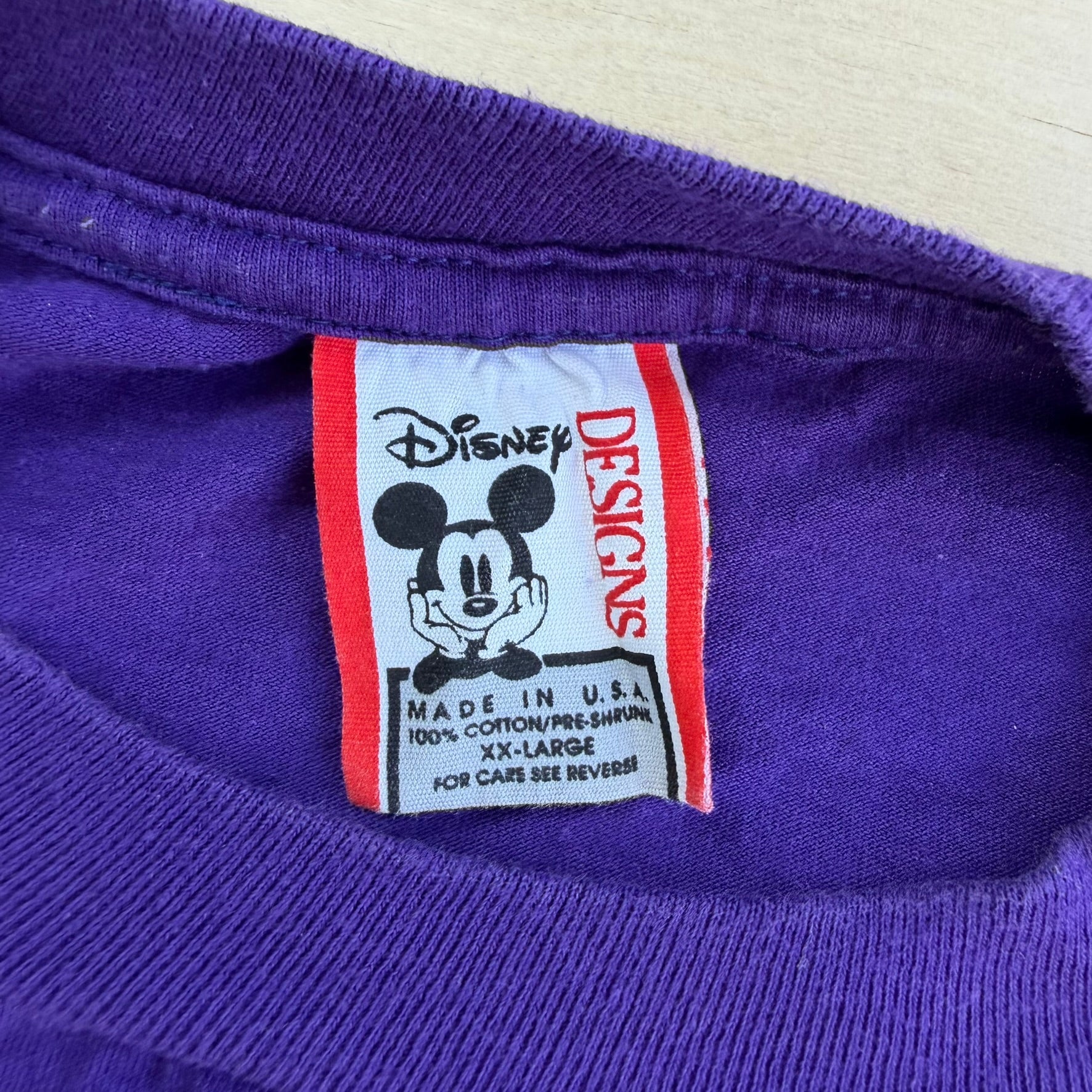J- Vintage 90s Disney Minnie Mouse & Flowers Graphic Made In USA Tee - 2XL