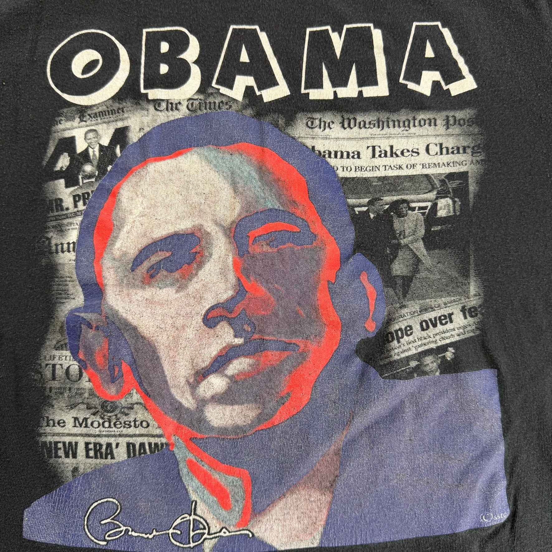 J- Vintage Barack Obama Picture & Newspaper Graphic Tee - L
