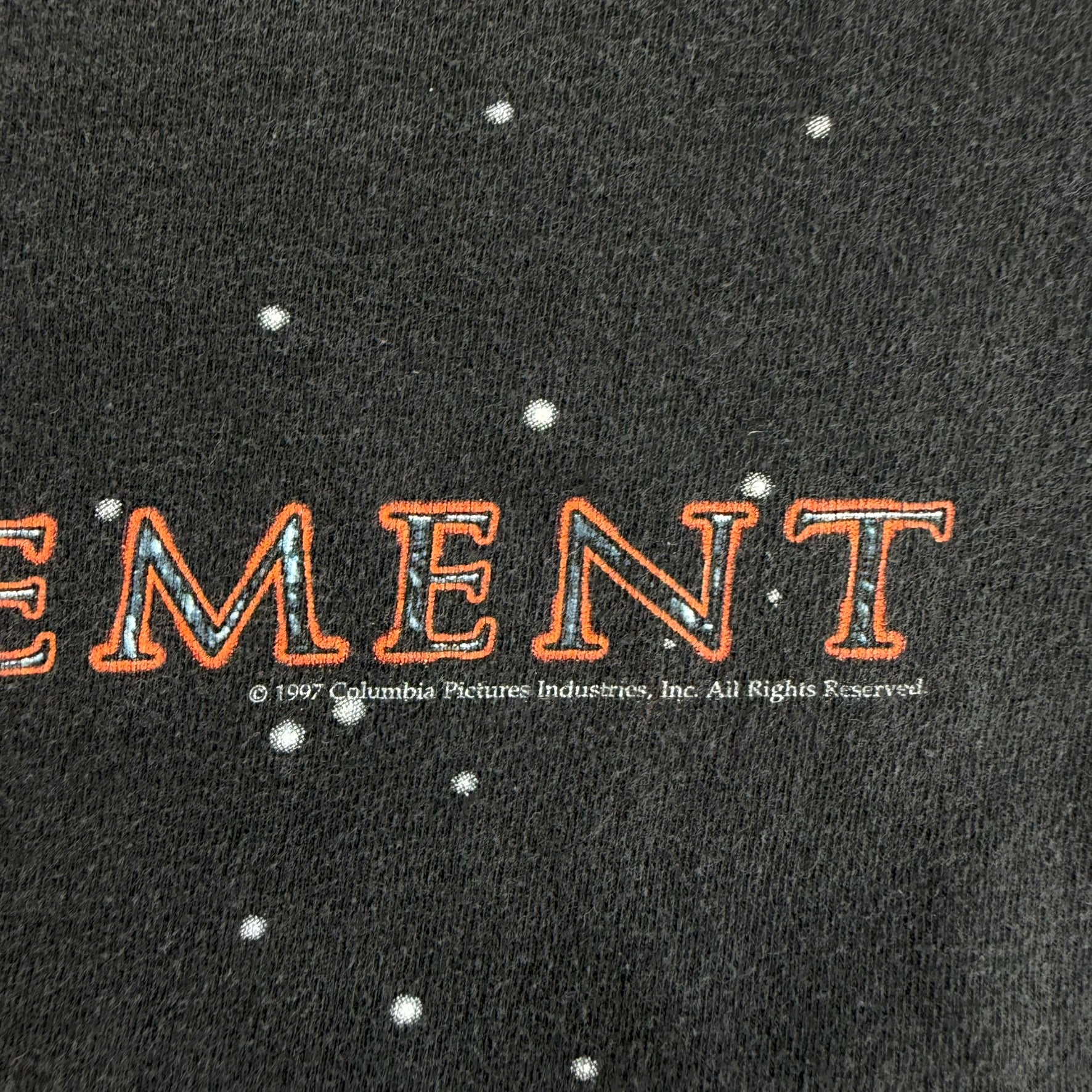 J- Vintage '97 The Fifth Element Movie Graphic Giant Tag Tee - XL