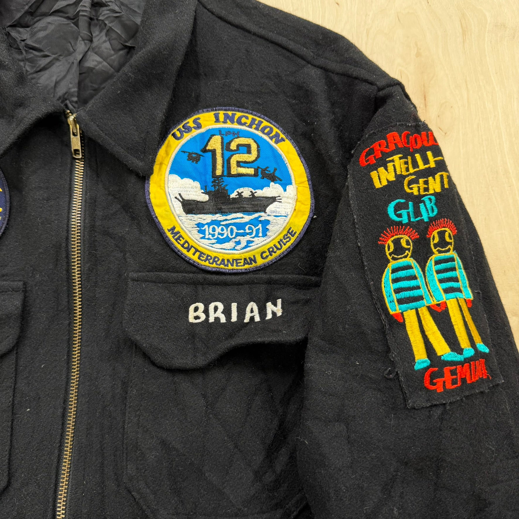 J- Vintage '90-91 US Navy USS Inchon Patches Zip Up Jacket - L