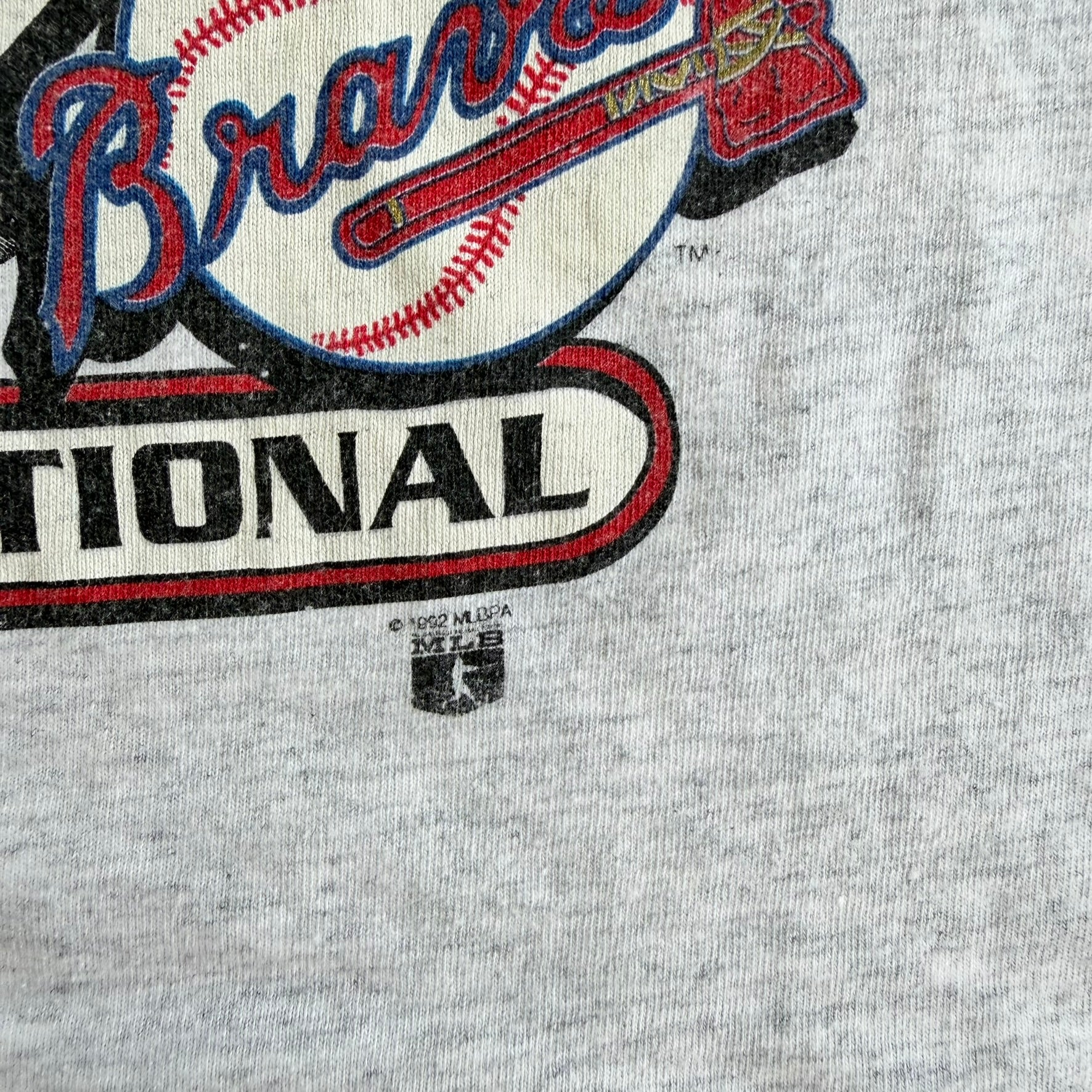 J- Vintage '92 MLB Blue Jays Vs Braves World Series Graphic Single Stitch Tee - L