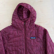 Patagonia Women's Micro Puff Hooded Dark Maroon Jacket - Women's M