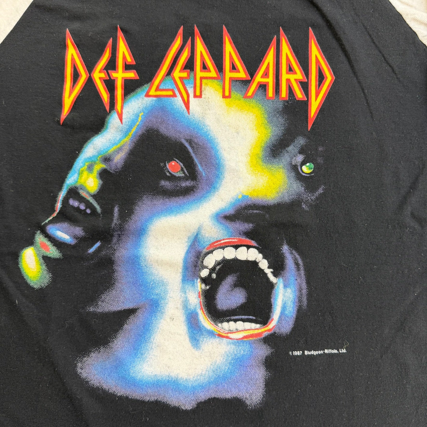 J- Vintage '87 Def Leppard Hysteria Tour Graphic Raglan Single Stitch Tee - L (fits M)