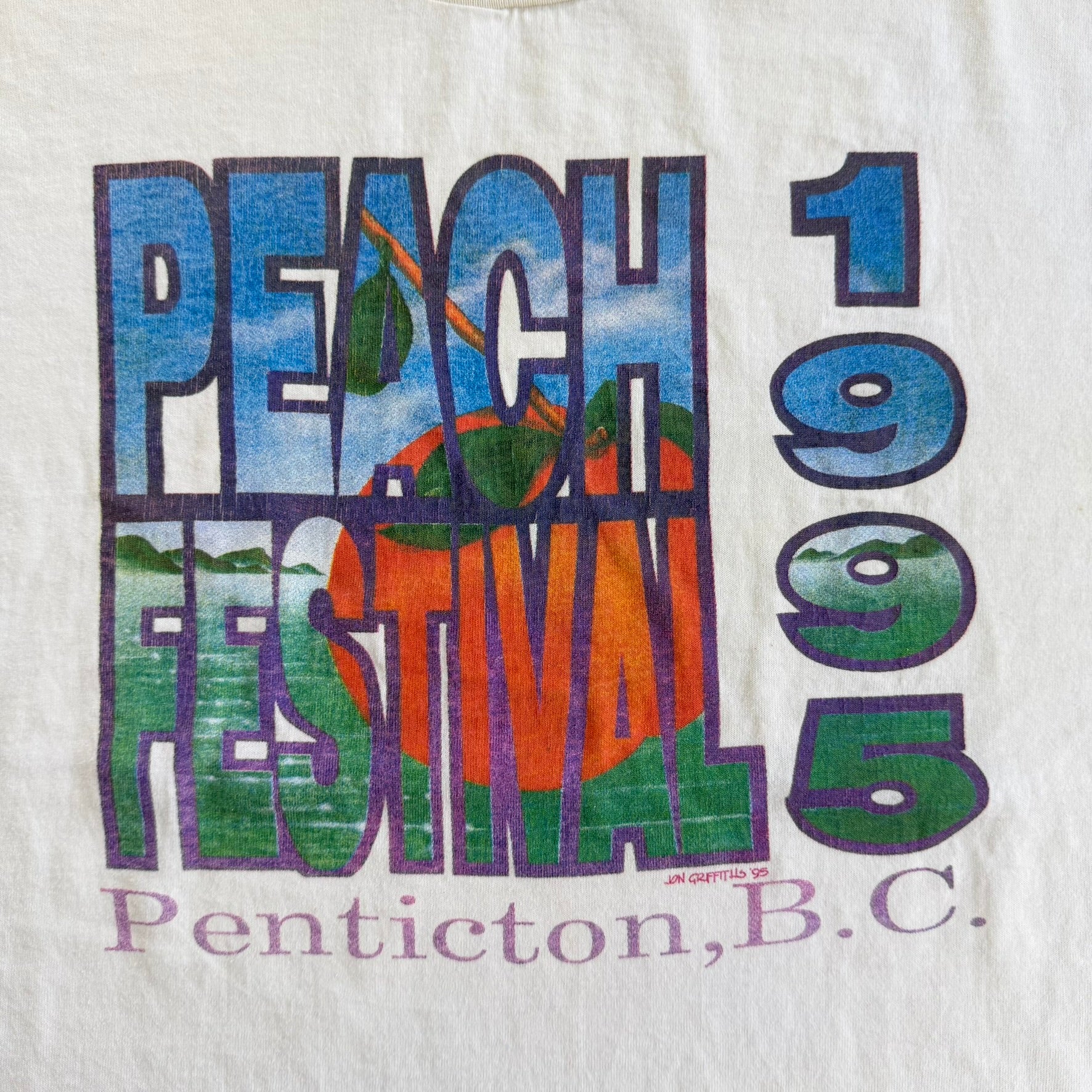 J- Vintage '95 Penticton BC Peach Festival Graphic Made In USA Single Stitch Tee - L