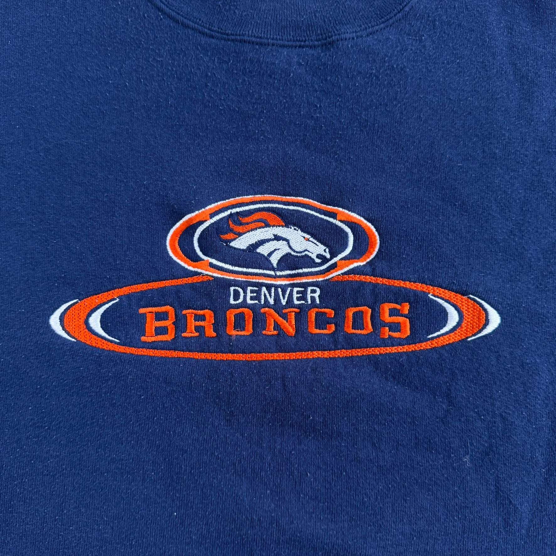 Vintage Denver Broncos NFL Pro Player Embroidered Graphic Crewneck - XL