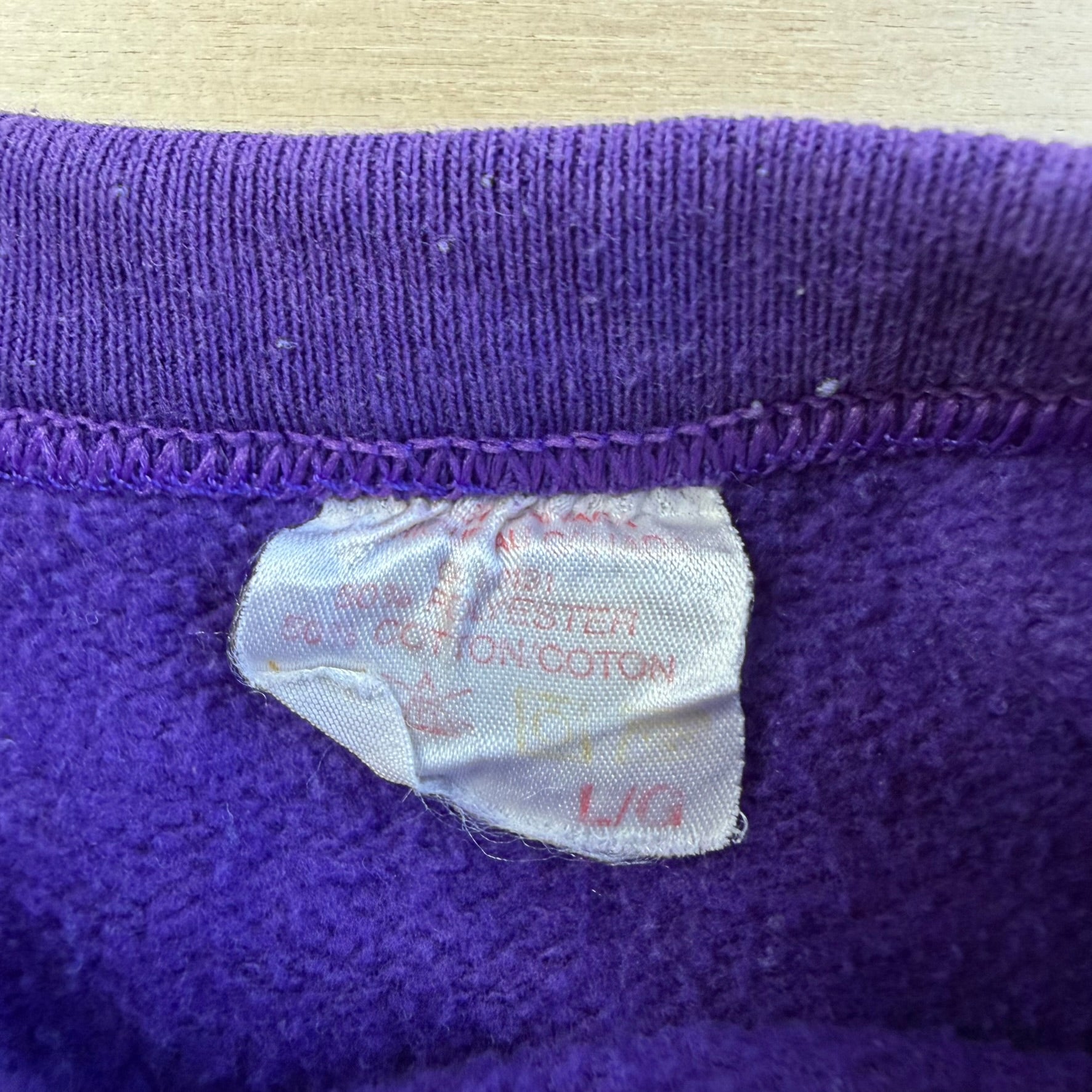 Vintage Canada Northern Frontier Wolves Graphic Made In Canada Crewneck - L