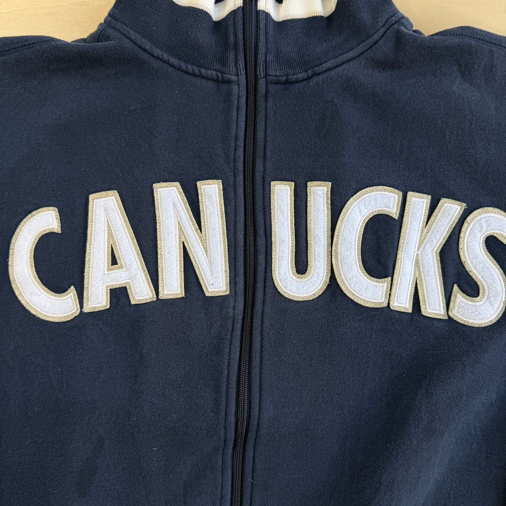 Vintage Vancouver Canucks NHL Embroidered Text Zip Up Sweatshirt Track Jacket - XL