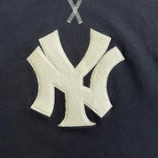 J- Vintage New York Yankees MLB Chenille Embroidered Logo Hoodie - XL