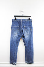 Load image into Gallery viewer, Levi&#39;s 1999 Made In Belgium Engineered Jeans
