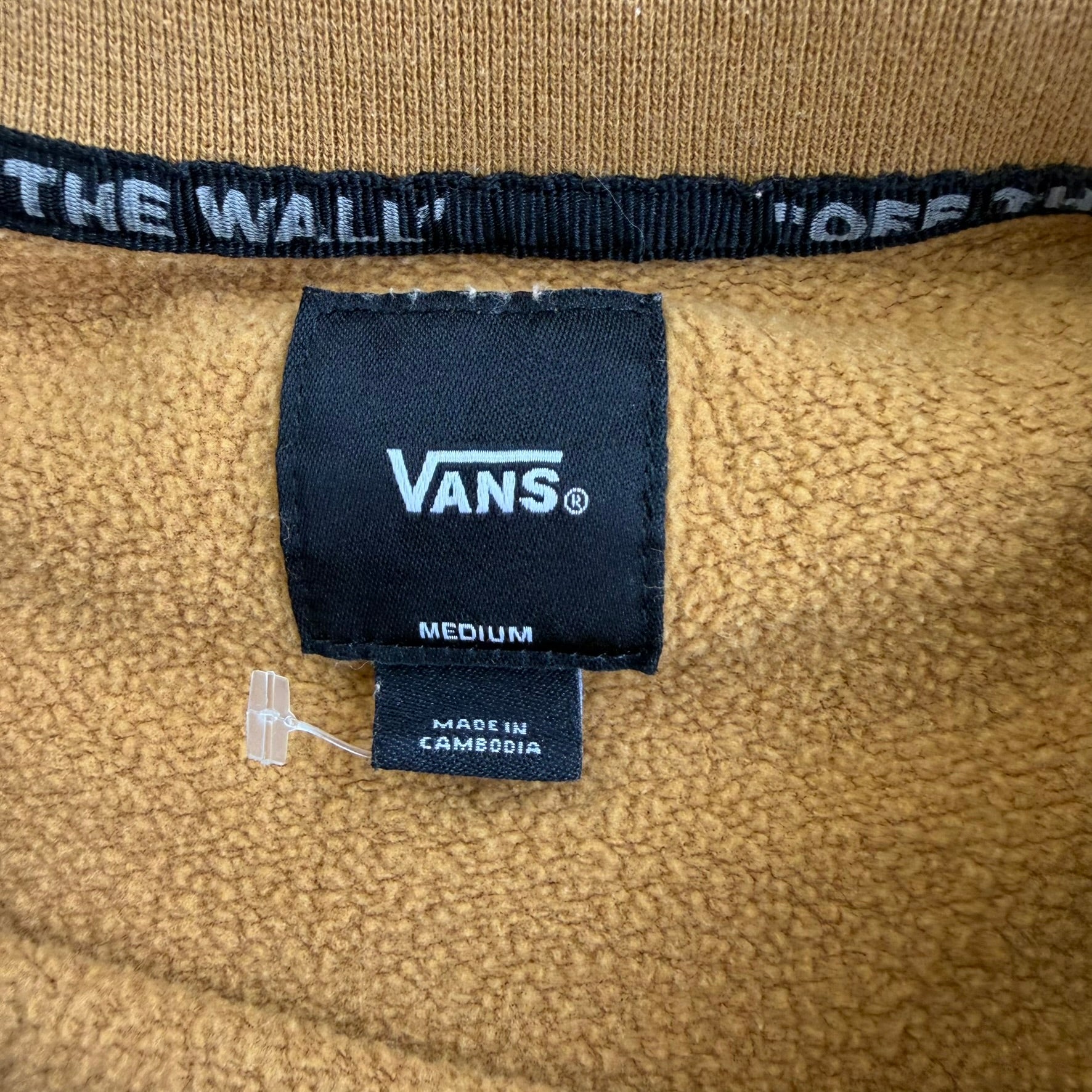 J- Vans Embroidered Bear & Text Graphic Crewneck - M