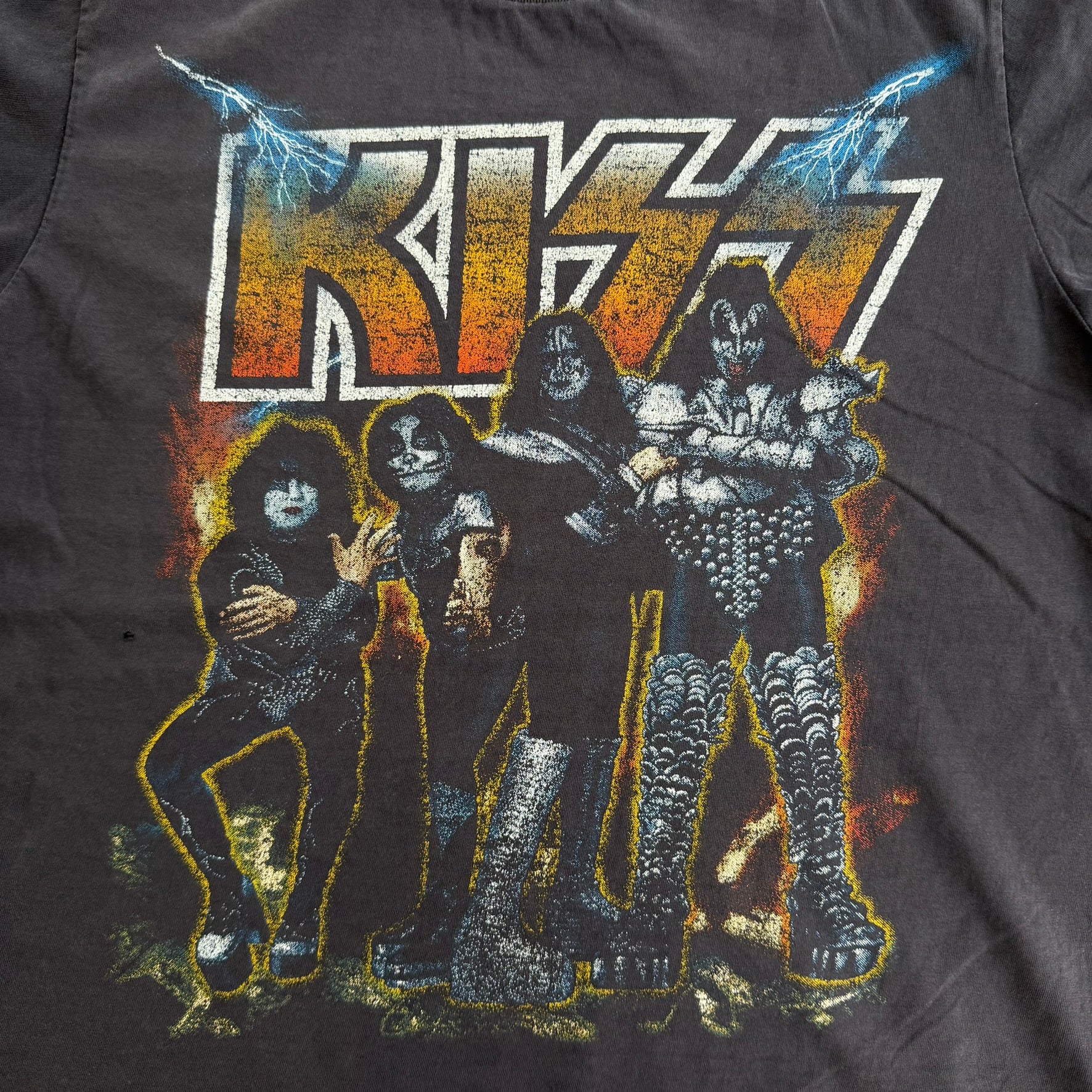 J- Vintage Kiss Graphic Heavy Metal Tag Tee - M