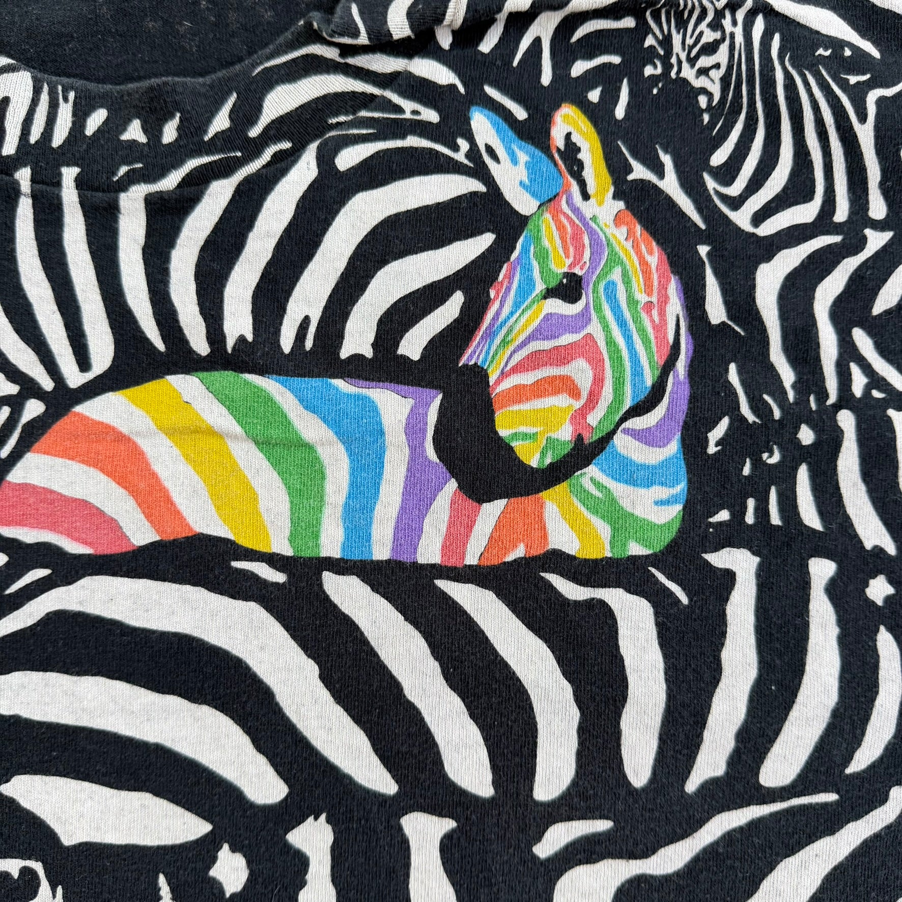 J- Vintage '93 Liquid Blue Zebras All Over Print Graphic Made In USA Single Stitch Tee - XL