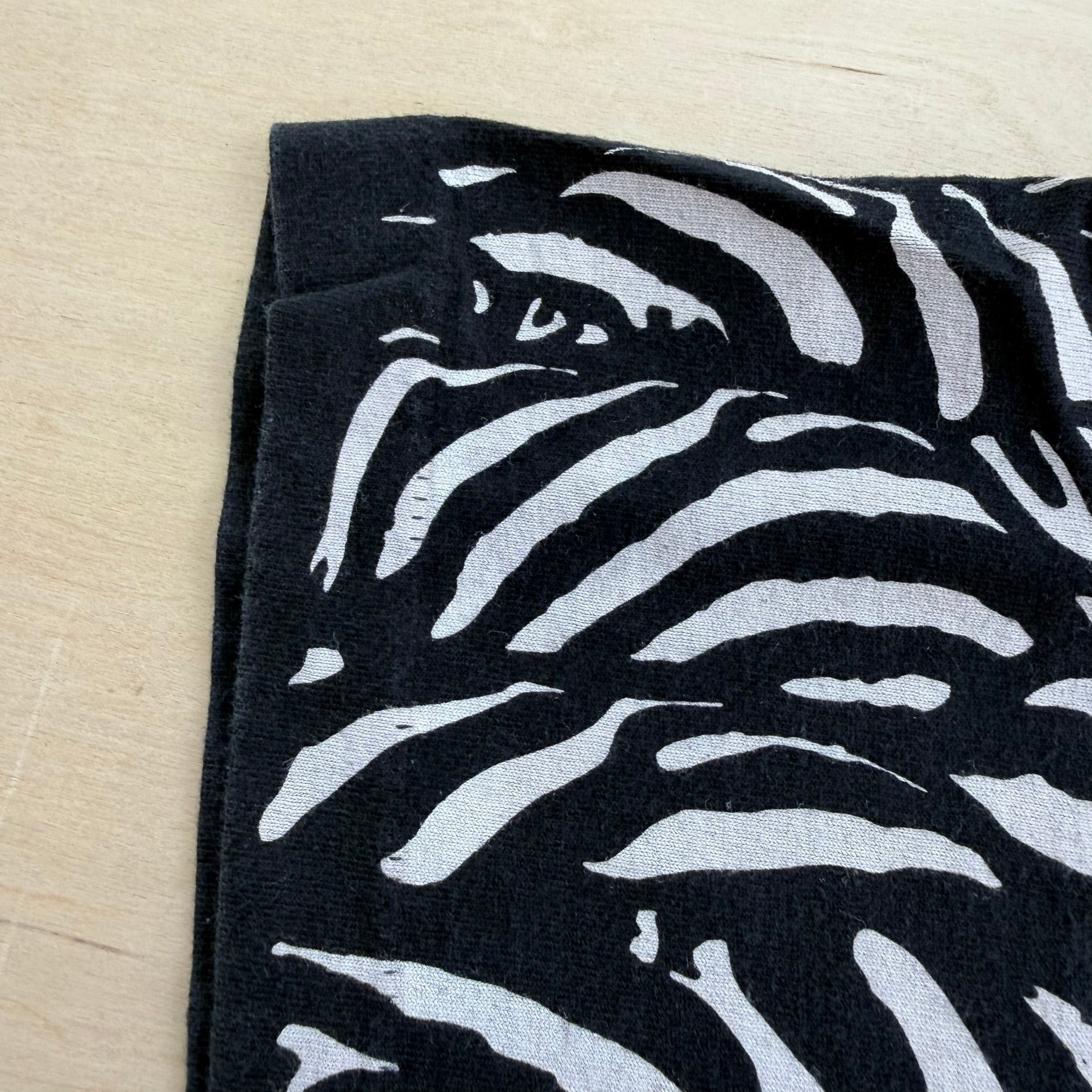 J- Vintage '93 Liquid Blue Zebras All Over Print Graphic Made In USA Single Stitch Tee - XL